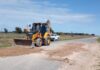 El municipio vuelve a bachear el camino Lobería-Moro-Nutrias