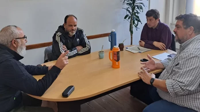 Funcionarios municipales y gremialistas llegaron a un entendimiento.