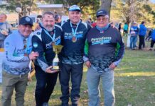 Hugo Tobal, Silvio Vidal, "Quique" Vidal y Jorge Tridón fueron subcampeones por equipo.